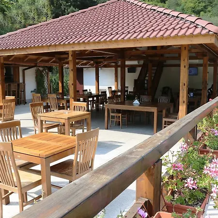 аква варвара 3*