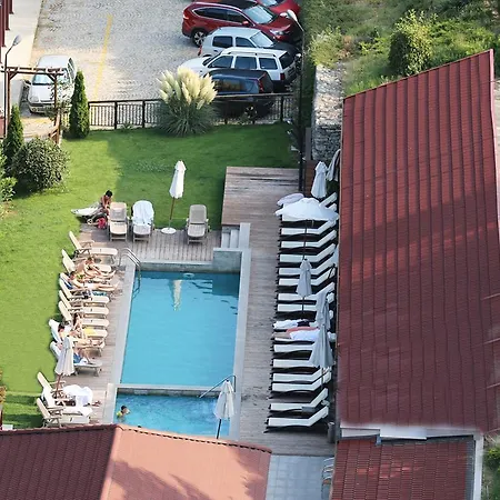 аква варвара Hotel