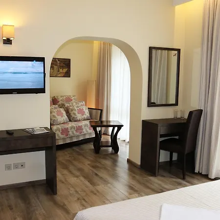 аква варвара Hotel